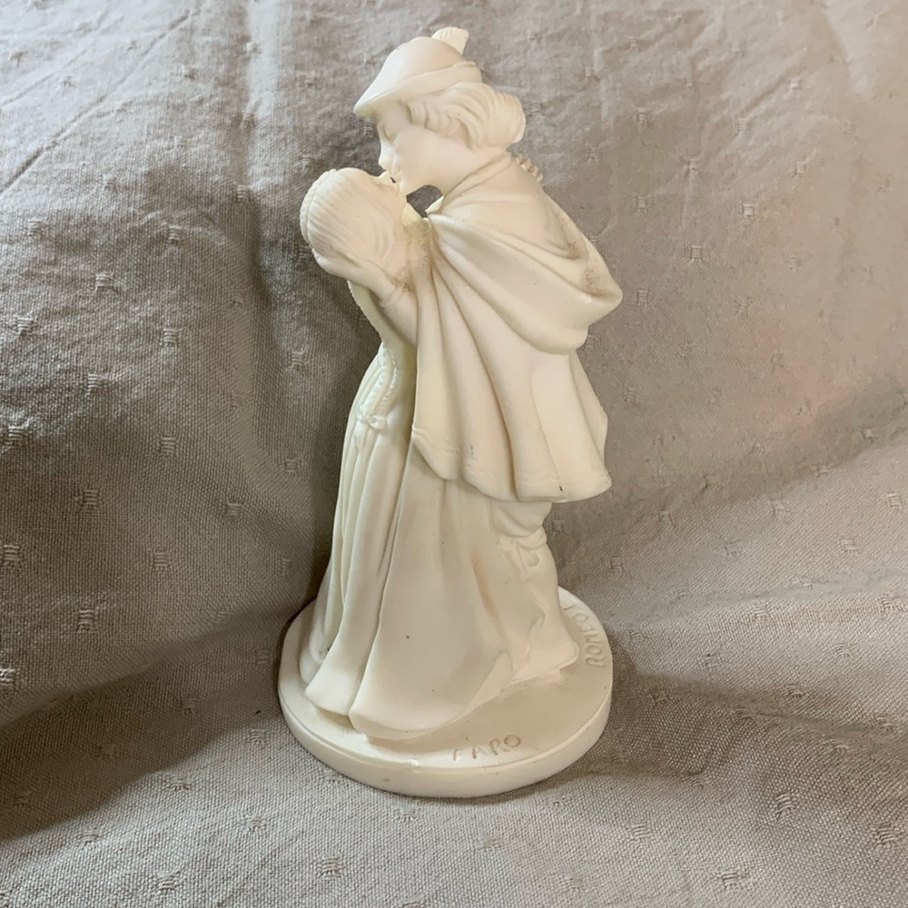 Vintage  Italian Figurine Sculpture Giulietta And Romeo by FARO